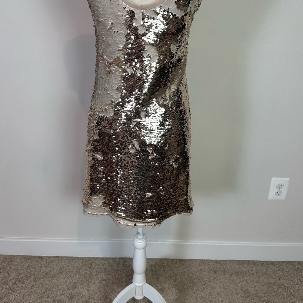 ZARA Basic Collection Women's Gold Sequin Sleevel… - image 7